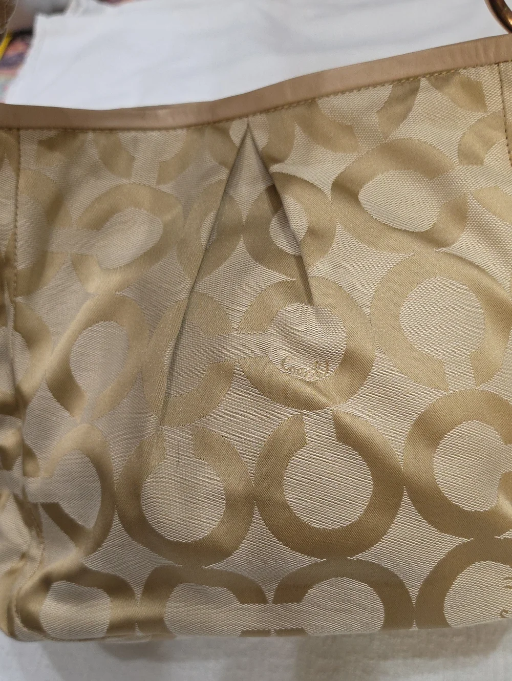 NWT Coach Beige Canvas And Leather  Op Art Parker Hobo